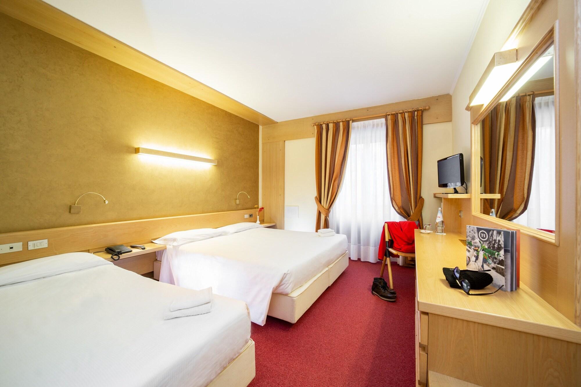 TH San Pellegrino - Monzoni Hotel Esterno foto